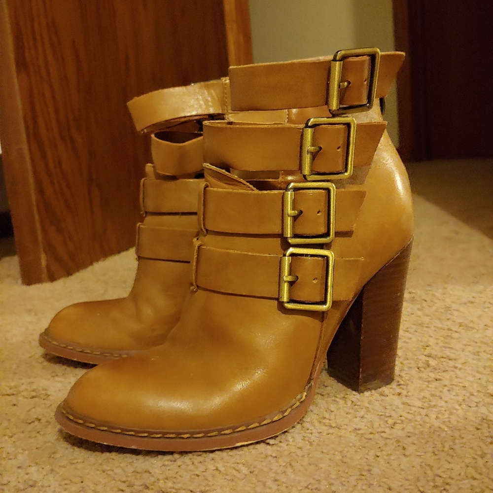 Chinese Laundry Buckled Booties